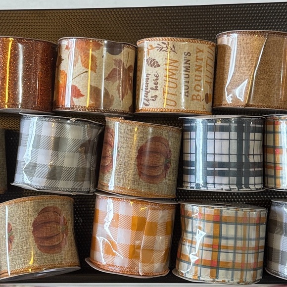 Brand New! Decorative Ribbon Set - Picture 3 of 5